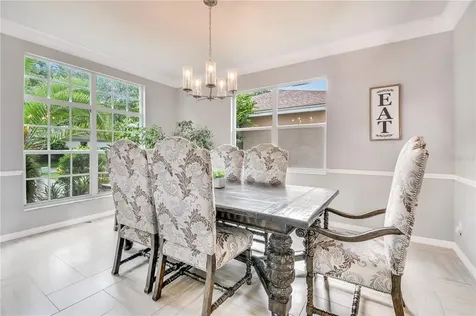 17725 Hampshire Oak Drive Tampa FL 33647