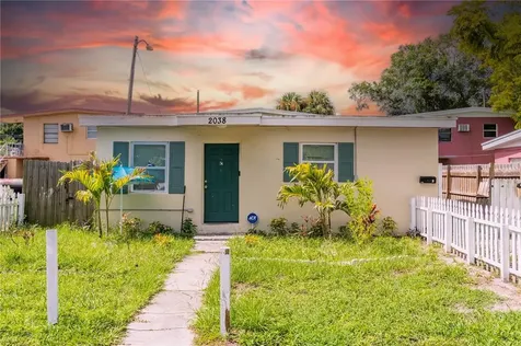 2038 Queensboro Avenue S St Petersburg FL 33712
