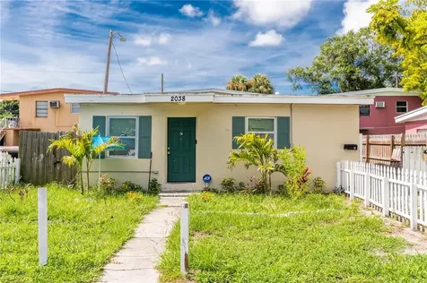 2038 Queensboro Avenue S St Petersburg FL 33712