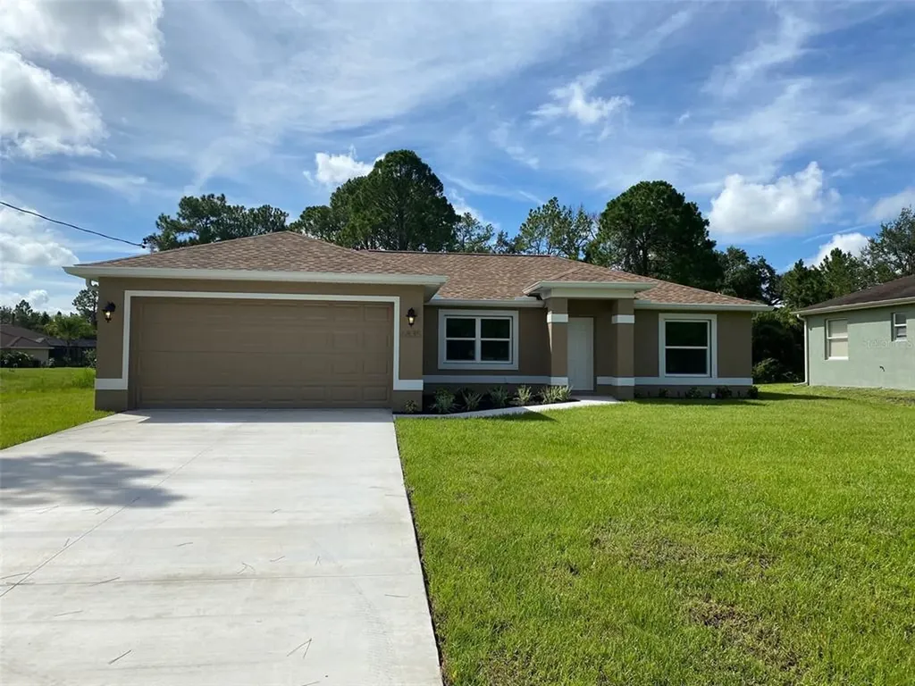 6835 Tropicaire Boulevard North Port FL 34291