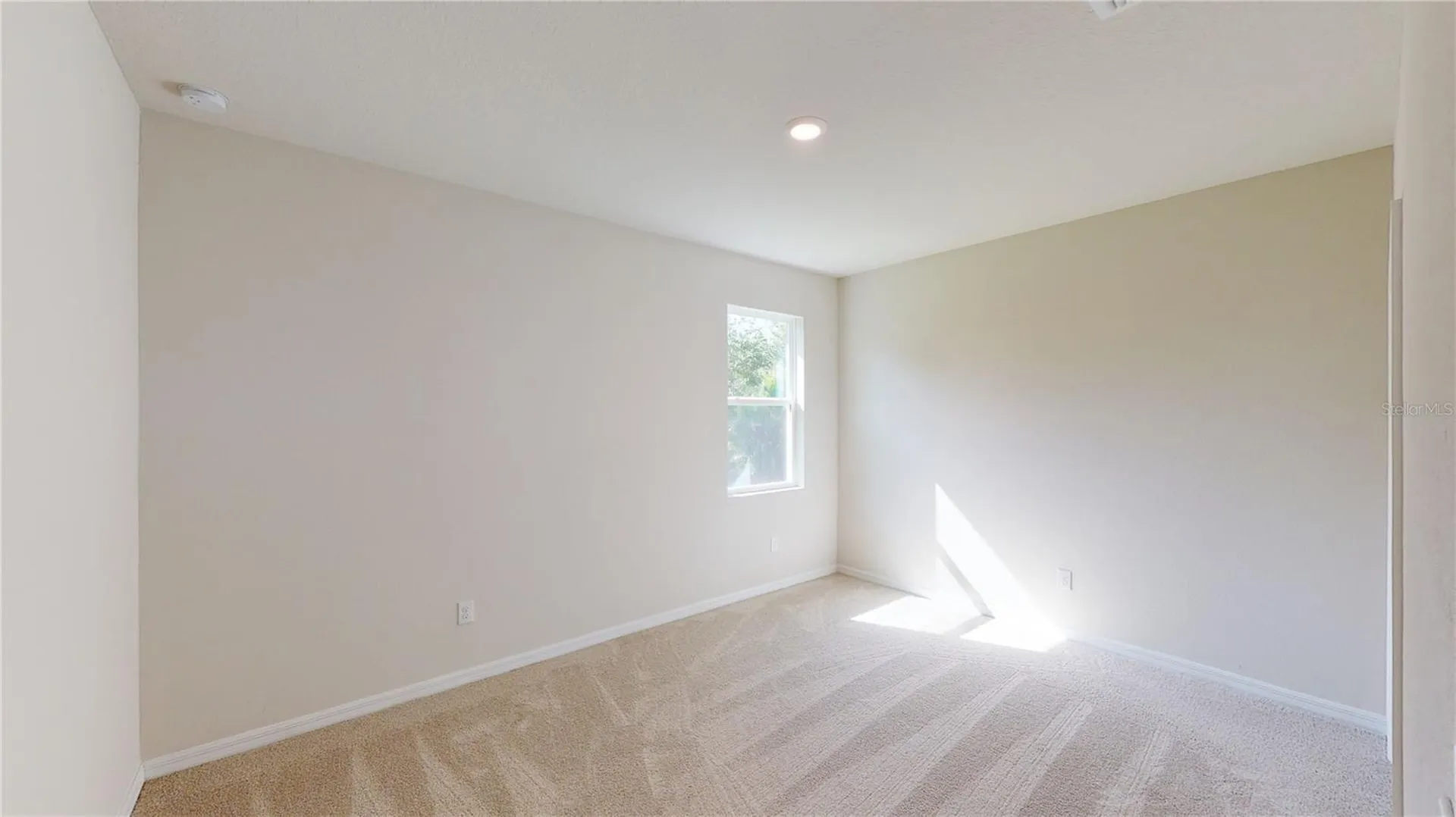 720 Montana Avenue SE Palm Bay FL 32909