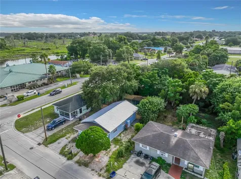 2426 2nd Street NE Winter Haven FL 33881