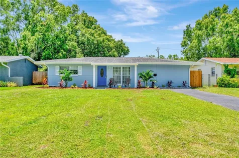 590 42nd Avenue NE St Petersburg FL 33703