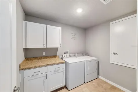 25034 NW 9th Lane Newberry FL 32669