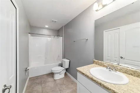 25034 NW 9th Lane Newberry FL 32669