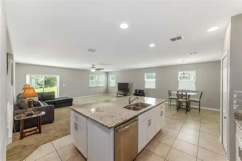 25034 NW 9th Lane Newberry FL 32669