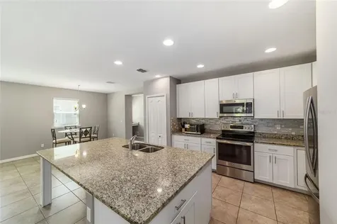 25034 NW 9th Lane Newberry FL 32669