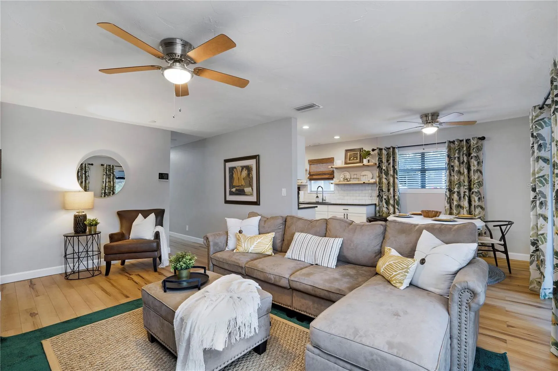 4705 Hollingsworth Avenue Sarasota FL 34233