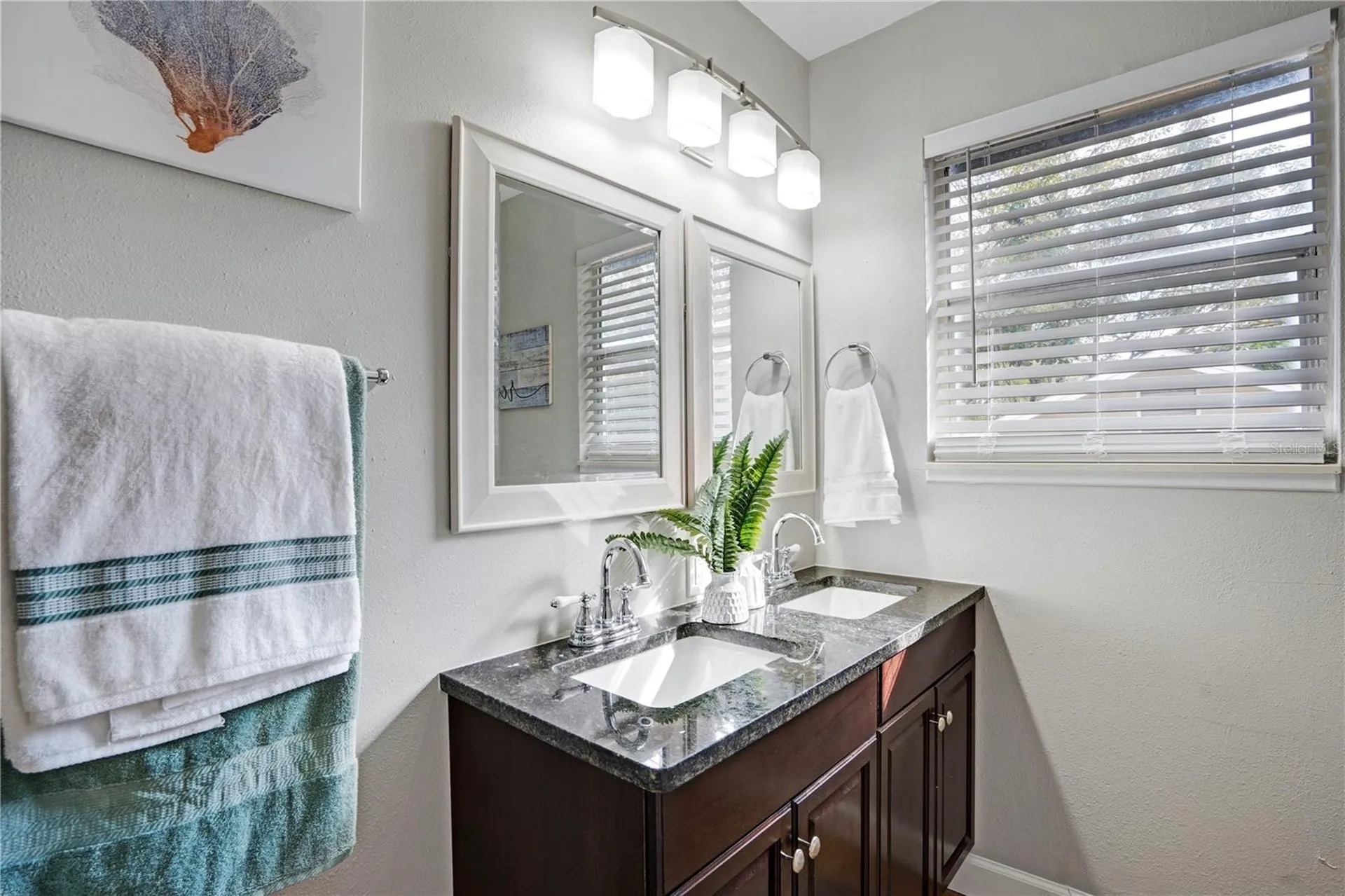 4705 Hollingsworth Avenue Sarasota FL 34233