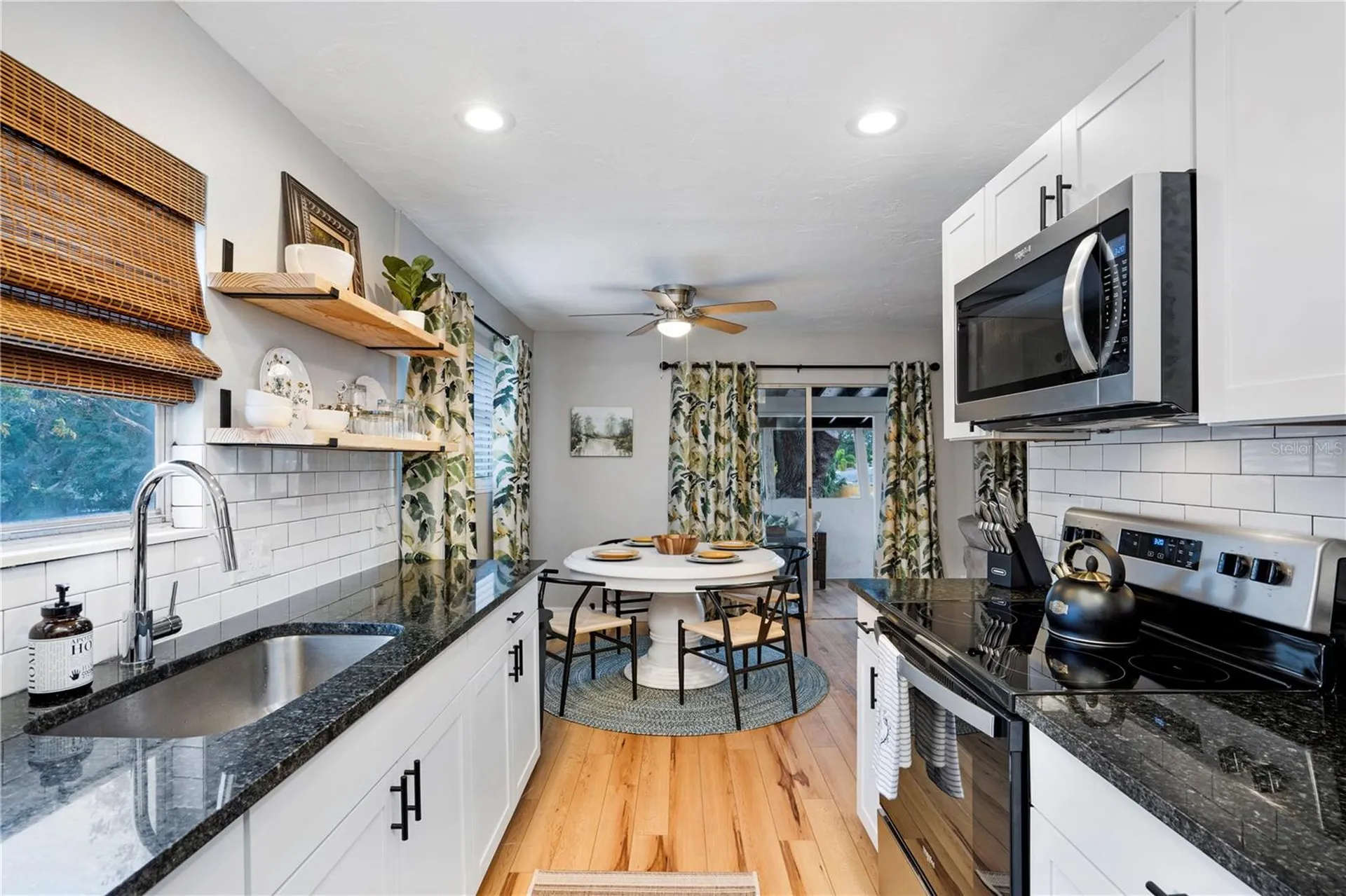 4705 Hollingsworth Avenue Sarasota FL 34233