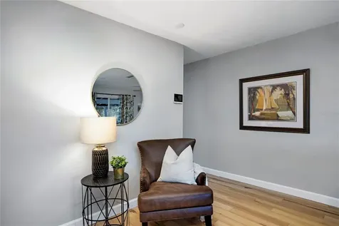 4705 Hollingsworth Avenue Sarasota FL 34233