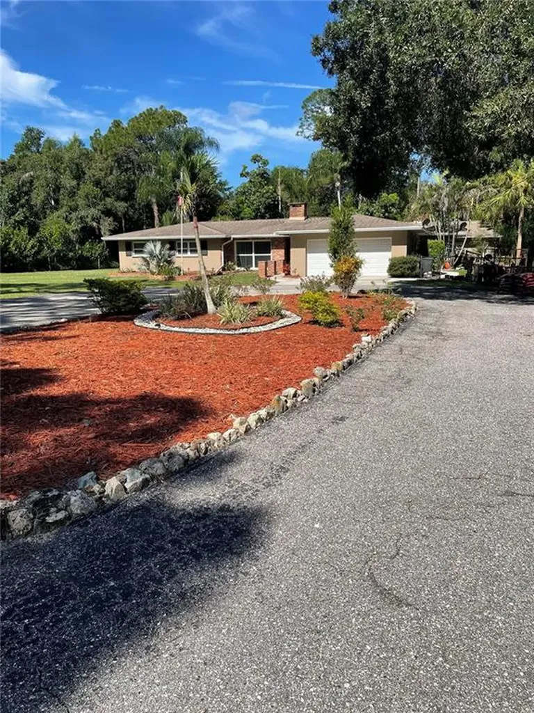 3740 Aberdeen Drive Sarasota FL 34240