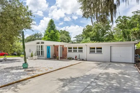 811 E River Drive Temple Terrace FL 33617