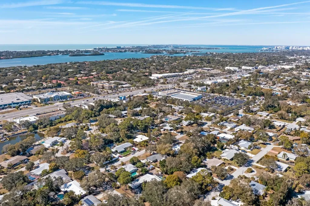 2213 Wason Road Sarasota FL 34231