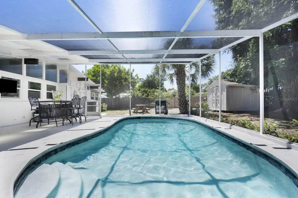2213 Wason Road Sarasota FL 34231