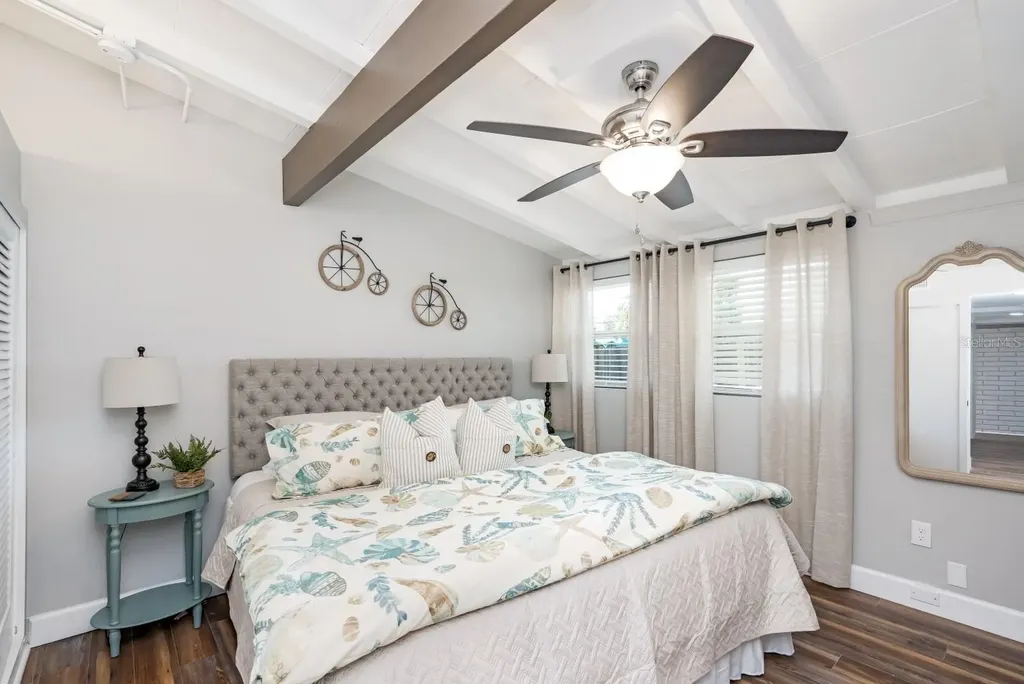 2213 Wason Road Sarasota FL 34231