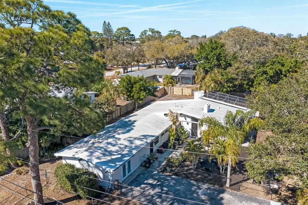 2213 Wason Road Sarasota FL 34231