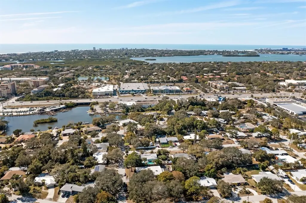 2213 Wason Road Sarasota FL 34231