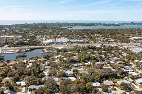 2213 Wason Road Sarasota FL 34231