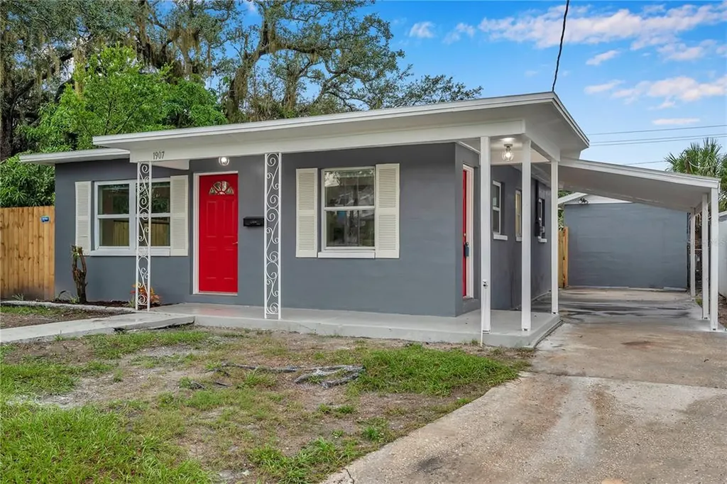 1907 E 22nd Avenue Tampa FL 33605