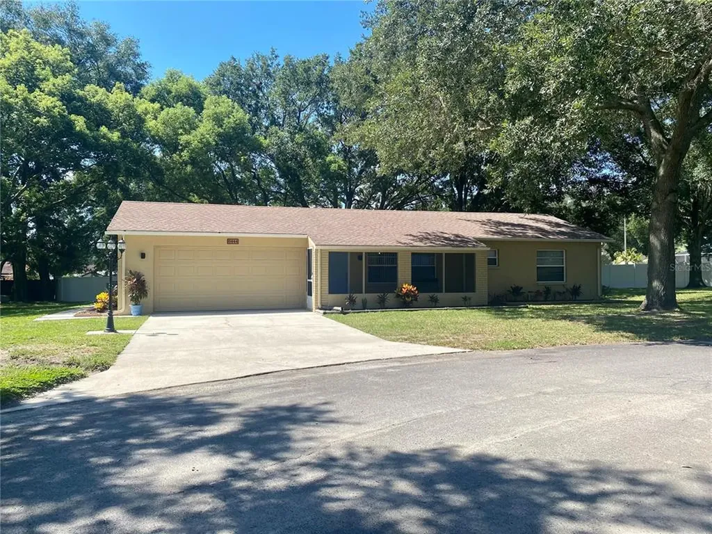 8444 Saint Giles Court Zephyrhills FL 33541