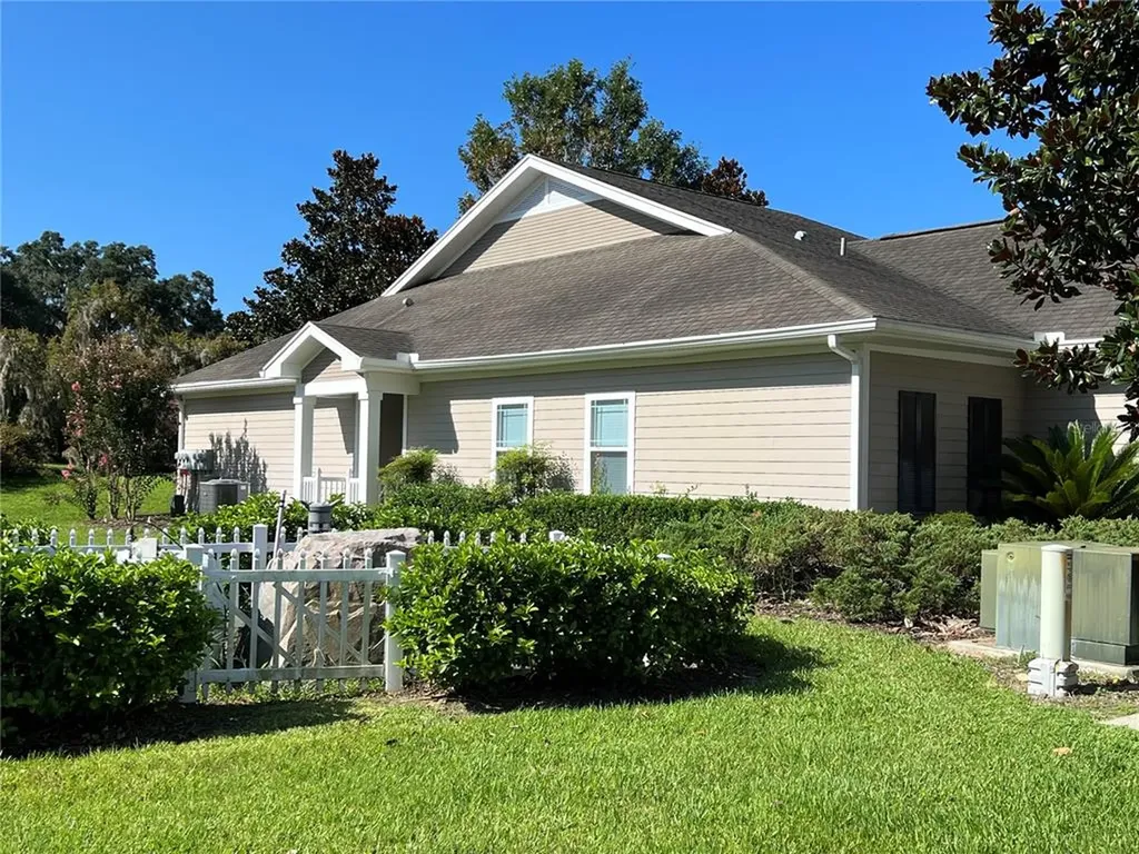 12641 NW 11th Place Newberry FL 32669