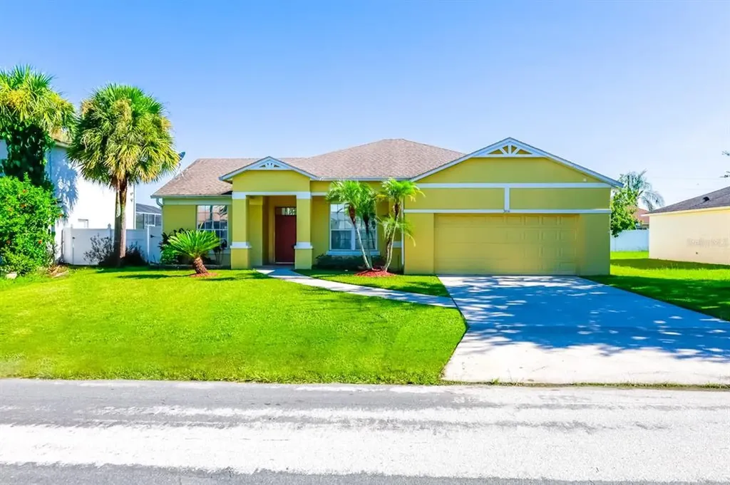 366 Alegriano Court Kissimmee FL 34758