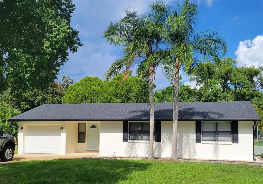 211 Agua Vista Street Debary FL 32713