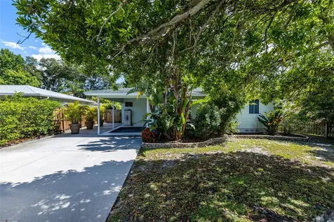 911 6th Avenue SW Largo FL 33770
