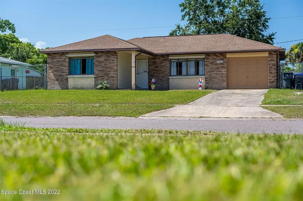 3250 Teal Street Titusville FL 32796