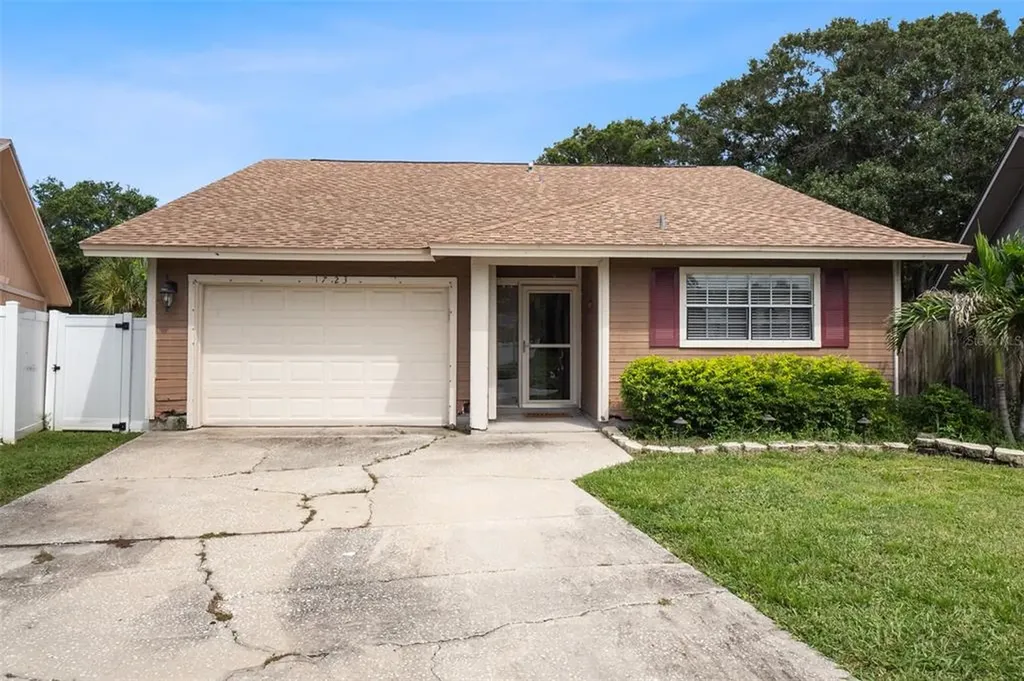 1723 Whispering Drive E Largo FL 33771