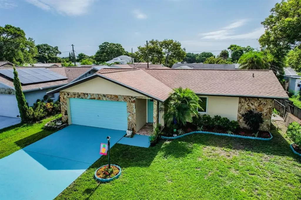10225 113th Street Largo FL 33778