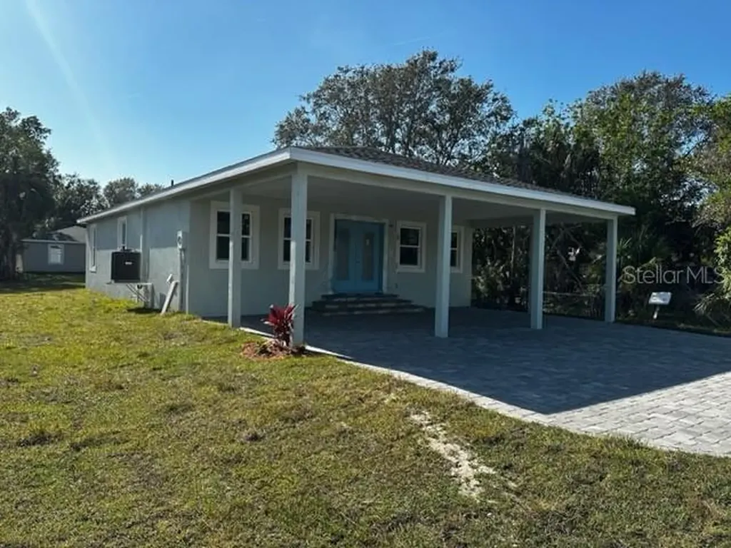 325 21st Street W Palmetto FL 34221