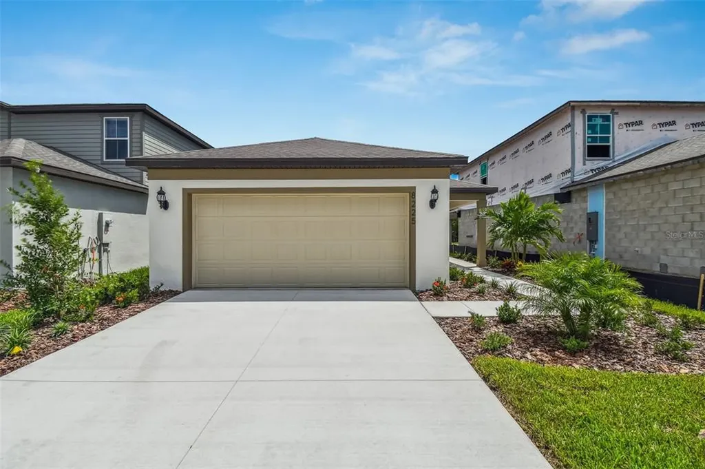8225 Reefbay Cove Parrish FL 34219