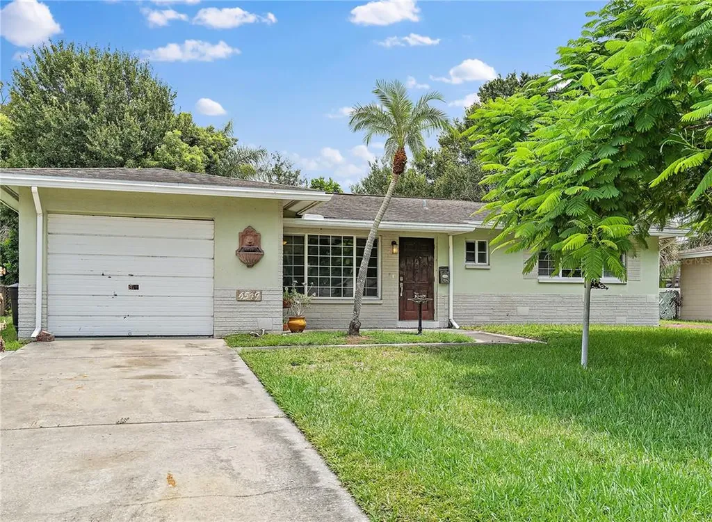 6549 20th Street N St Petersburg FL 33702