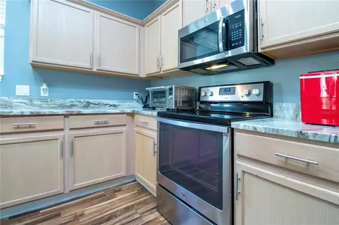 12133 Fox Bloom Avenue Gibsonton FL 33534