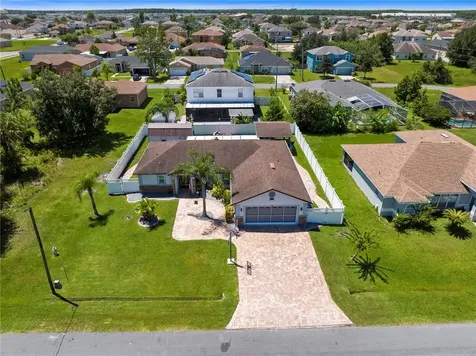 8 Catalina Court Kissimmee FL 34758