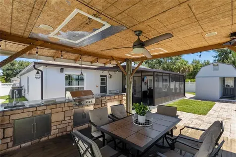 8 Catalina Court Kissimmee FL 34758