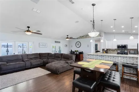 8 Catalina Court Kissimmee FL 34758