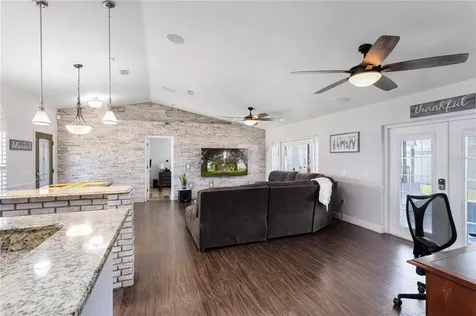 8 Catalina Court Kissimmee FL 34758