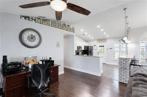 8 Catalina Court Kissimmee FL 34758