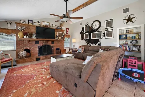 28455 SE 175th Street Umatilla FL 32784