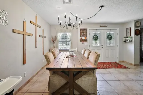 28455 SE 175th Street Umatilla FL 32784