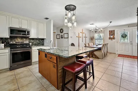 28455 SE 175th Street Umatilla FL 32784