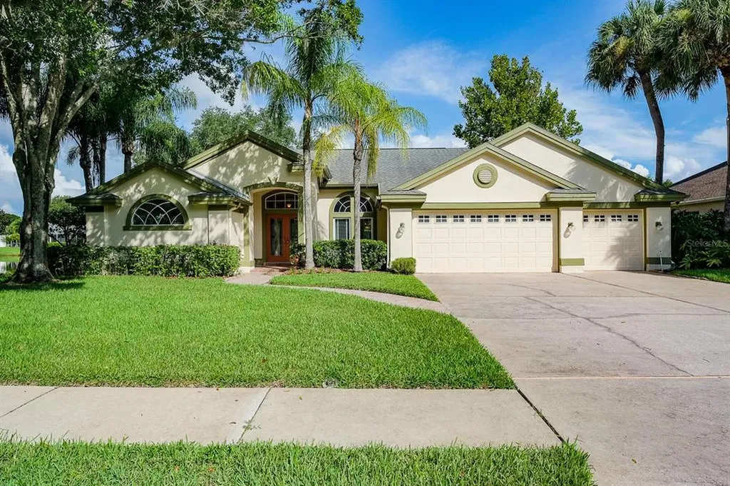 4096 Carlyle Lakes Boulevard Palm Harbor FL 34685