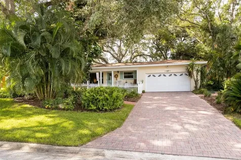 1149 Nelson Street Dunedin FL 34698