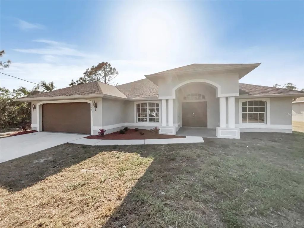 1141 Dinsmore Street North Port FL 34288