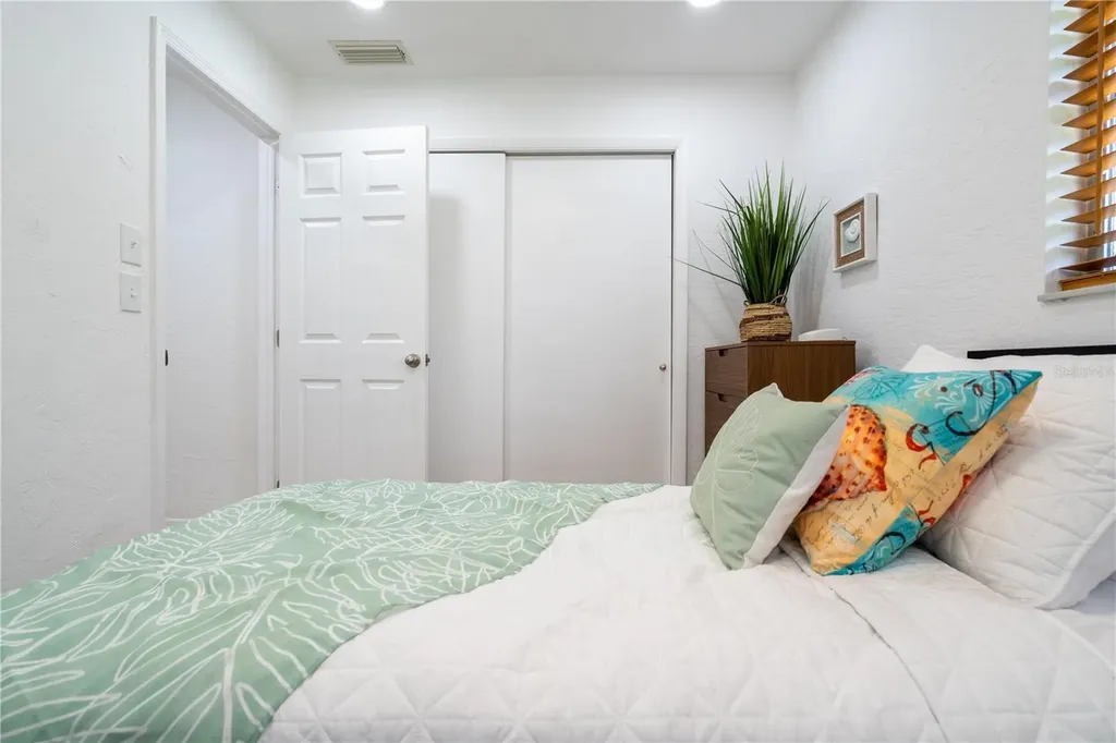 7354 Biltmore Drive Sarasota FL 34231