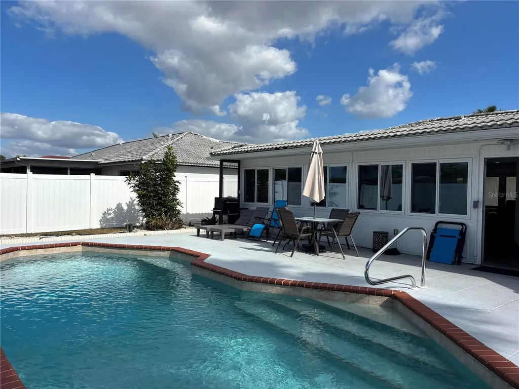 7354 Biltmore Drive Sarasota FL 34231