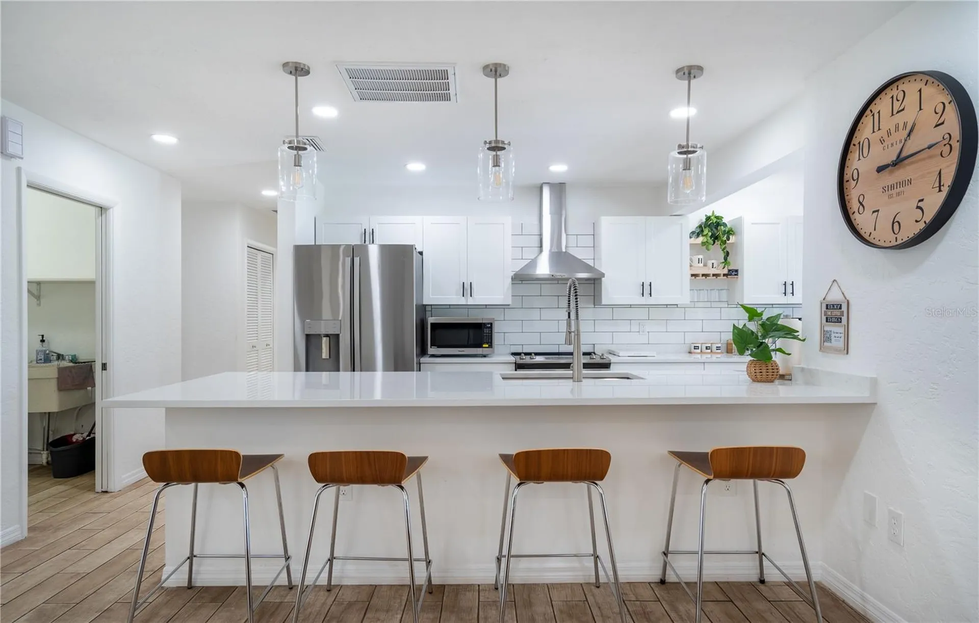 7354 Biltmore Drive Sarasota FL 34231